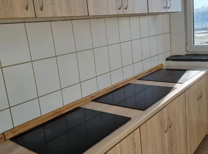 Rakoniewicka Hotel *